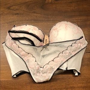 Victoria’s Secret Matching Set, NWT